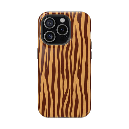 Safari Chic: Warm Caramel Tiger Print MagSafe Case