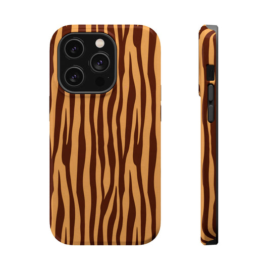 Safari Chic: Warm Caramel Tiger Print MagSafe Case